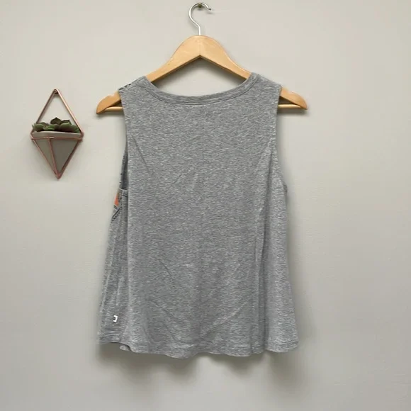 🌷5/$20🌷 Roxy Tank Top - Picture 7 of 7